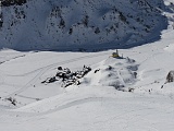 Le baite  Walser di Riale con la caratteristica Chiesetta....